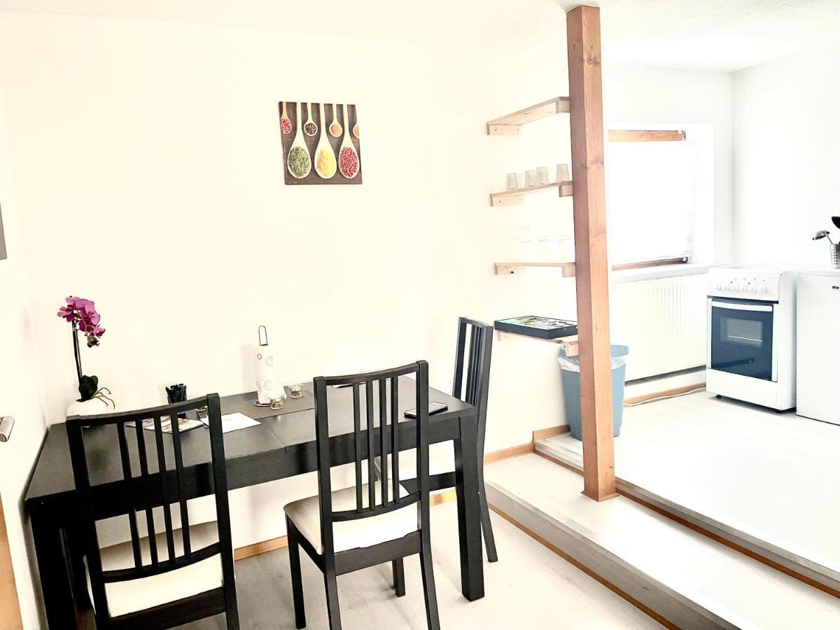 #World Monteur Apartment Шкойдиц Экстерьер фото